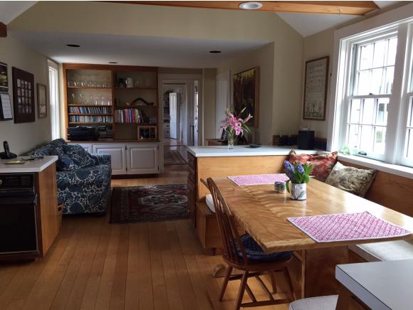 54 Newfields Road Exeter, NH 03833 - Photo 10 of 34