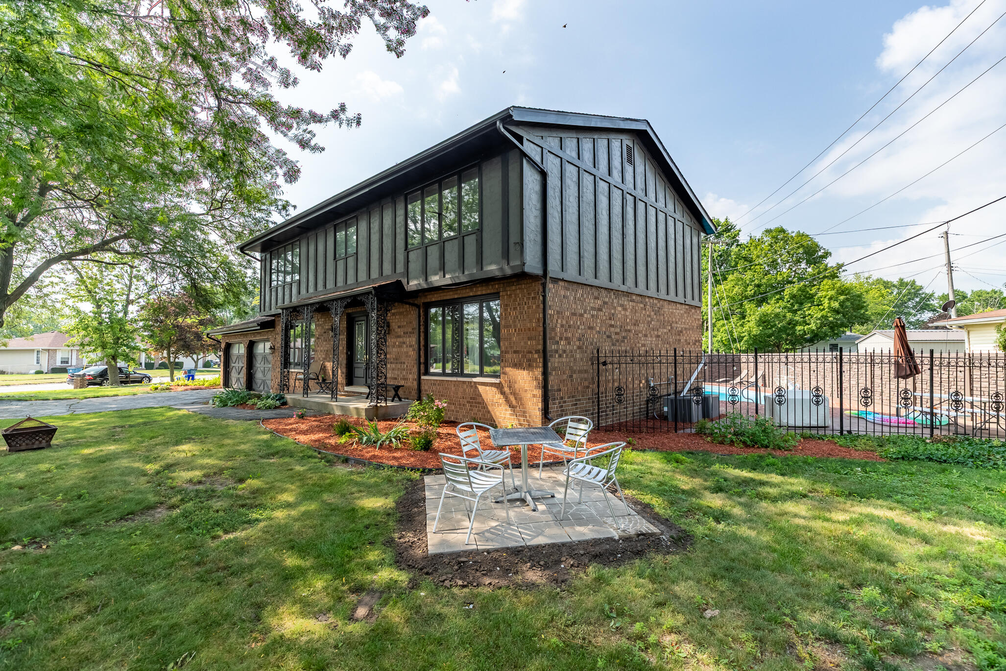 9308 Cleveland Street Crown Point, IN 46307 - Photo 12 of 88 2054x1369