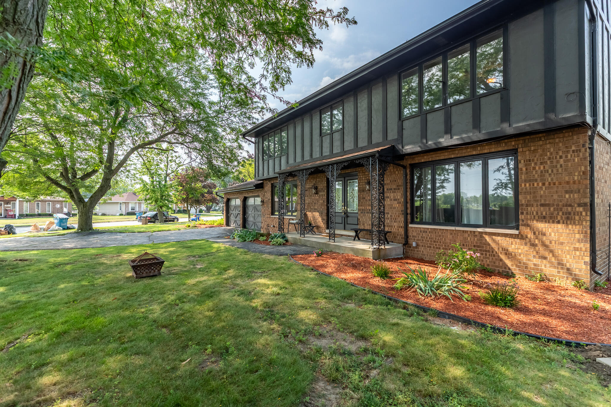9308 Cleveland Street Crown Point, IN 46307 - Photo 14 of 88 2054x1369
