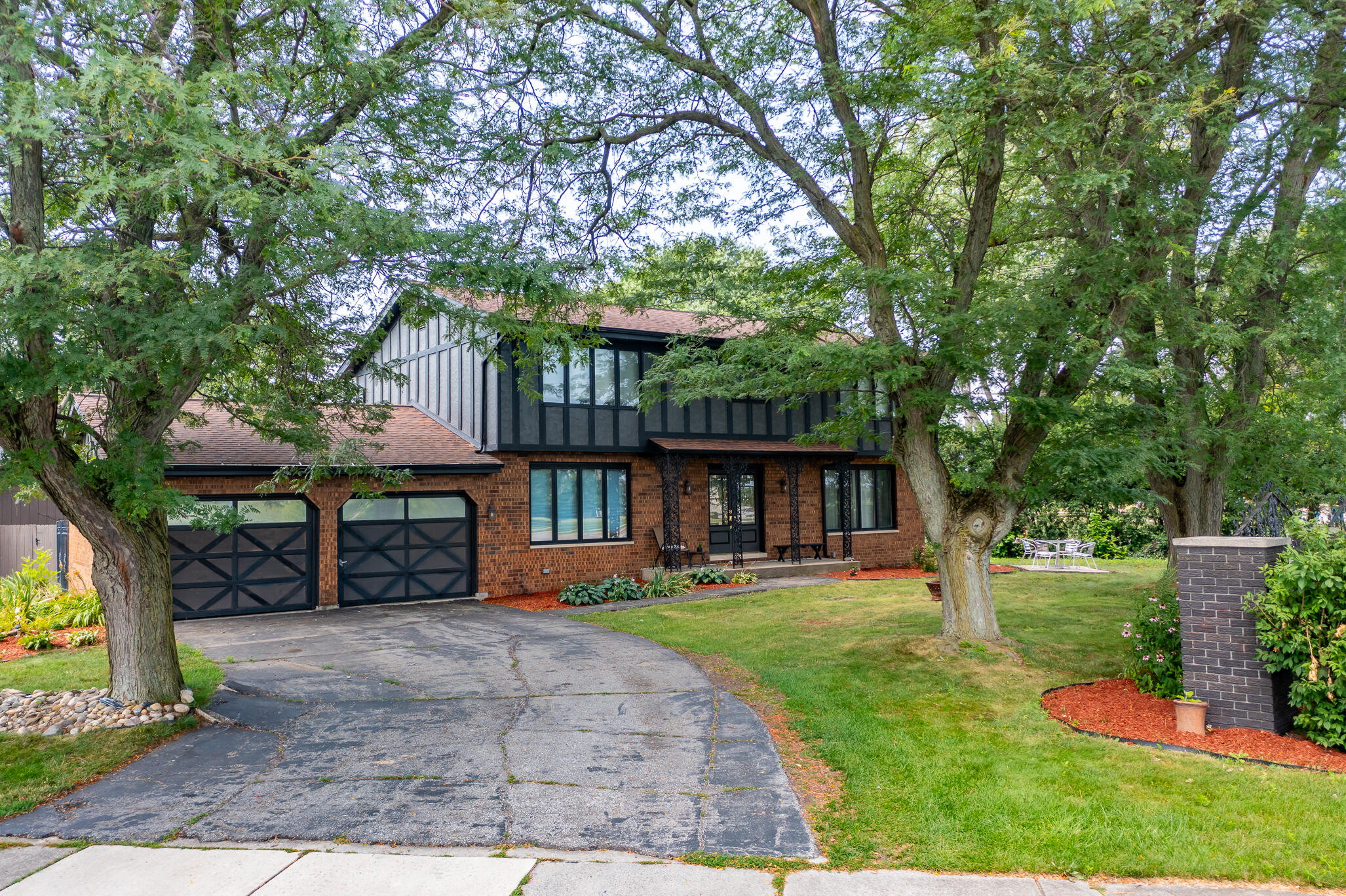 9308 Cleveland Street Crown Point, IN 46307 - Photo 82 of 88 2054x1368