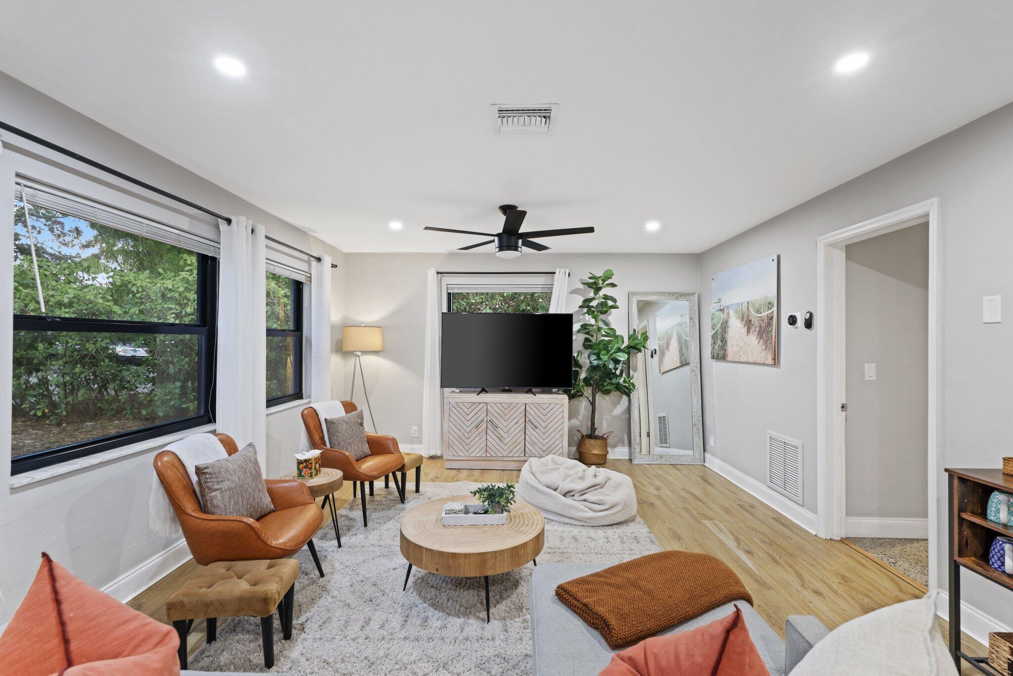 1646 Northeast 3rd Avenue Delray Beach, FL 33444 - Photo 34 of 52 1646 Northeast 3rd Ave - 33.jpg-SMALL