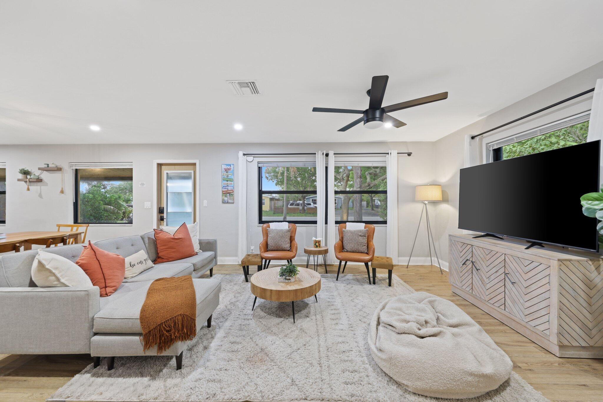 1646 Northeast 3rd Avenue Delray Beach, FL 33444 - Photo 35 of 52 1646 Northeast 3rd Ave - 35.jpg-SMALL