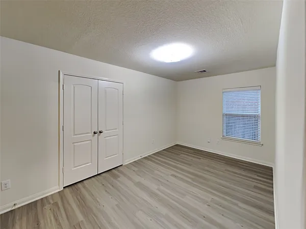 $2,075 | 22718 Klingamans Way, Hockley, TX 77447