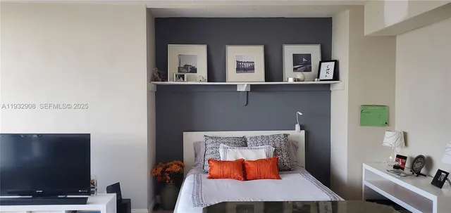 $1,650 | 1720 Harrison Street, Unit 10G, Hollywood, FL 33020