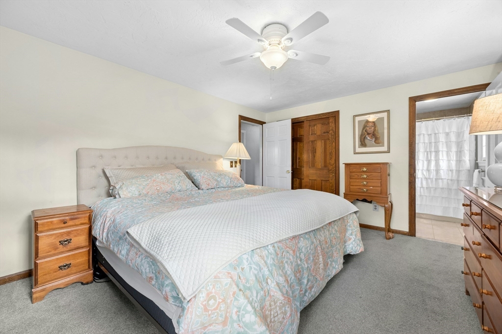 24 Ridge Road Shrewsbury, MA 01545 - Photo 20 of 42 Gallery Image 20