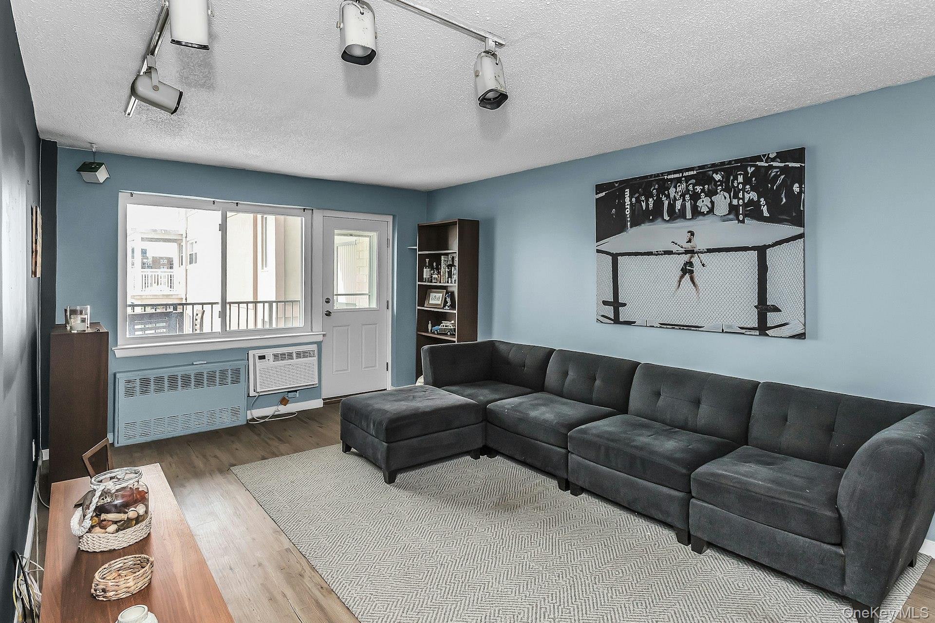 840 Shore Road, Unit 3E Long Beach, NY 11561 - Photo 7 of 23 Gallery Image 7