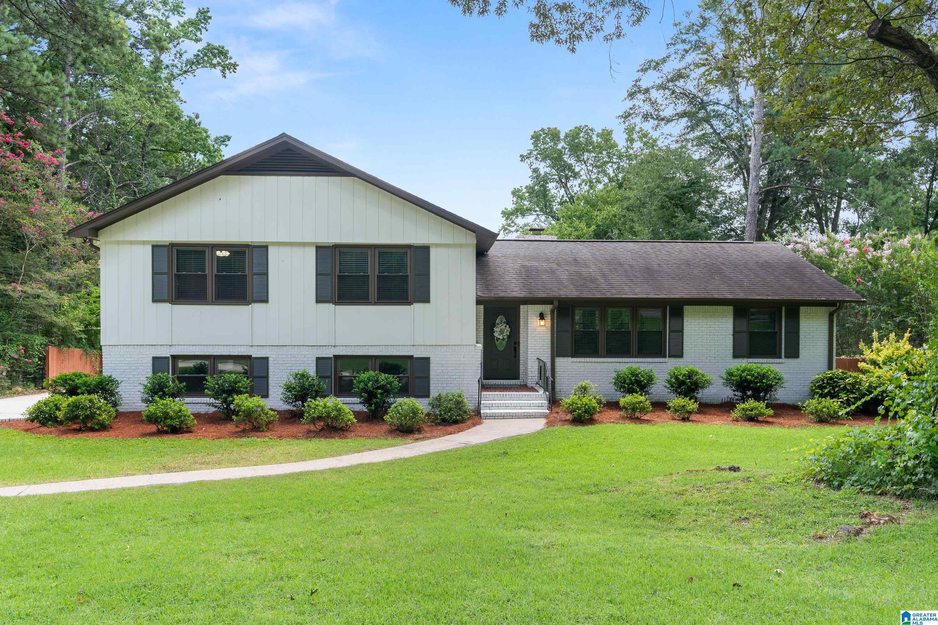 2719 Acton Road Birmingham, AL 35243 - Photo 1 of 60