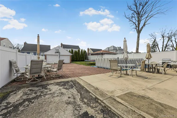 $1,099,999 | 38 Borcher Avenue, Yonkers, NY 10704