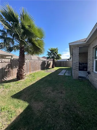 $2,950 | 7314 Longitude Court, Corpus Christi, TX 78414