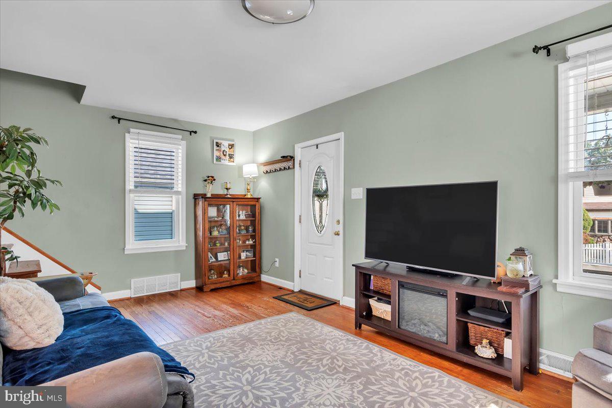 116 13th Avenue Glendora, NJ 08029 - Photo 5 of 25