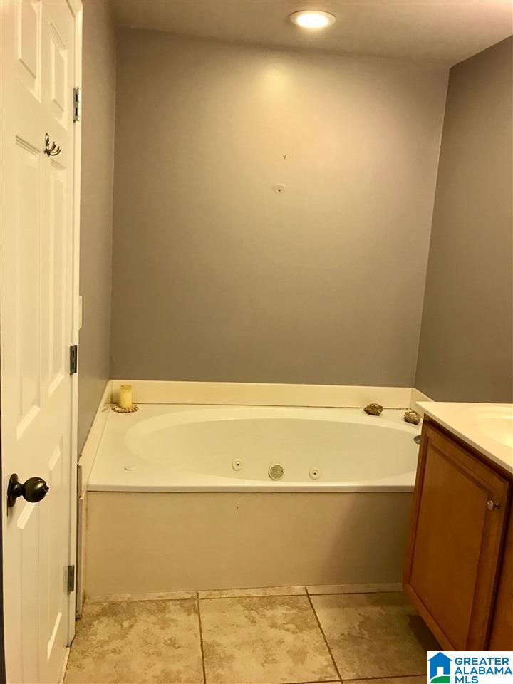 157 Canyon Trail Pelham, AL 35124 - Photo 14 of 21