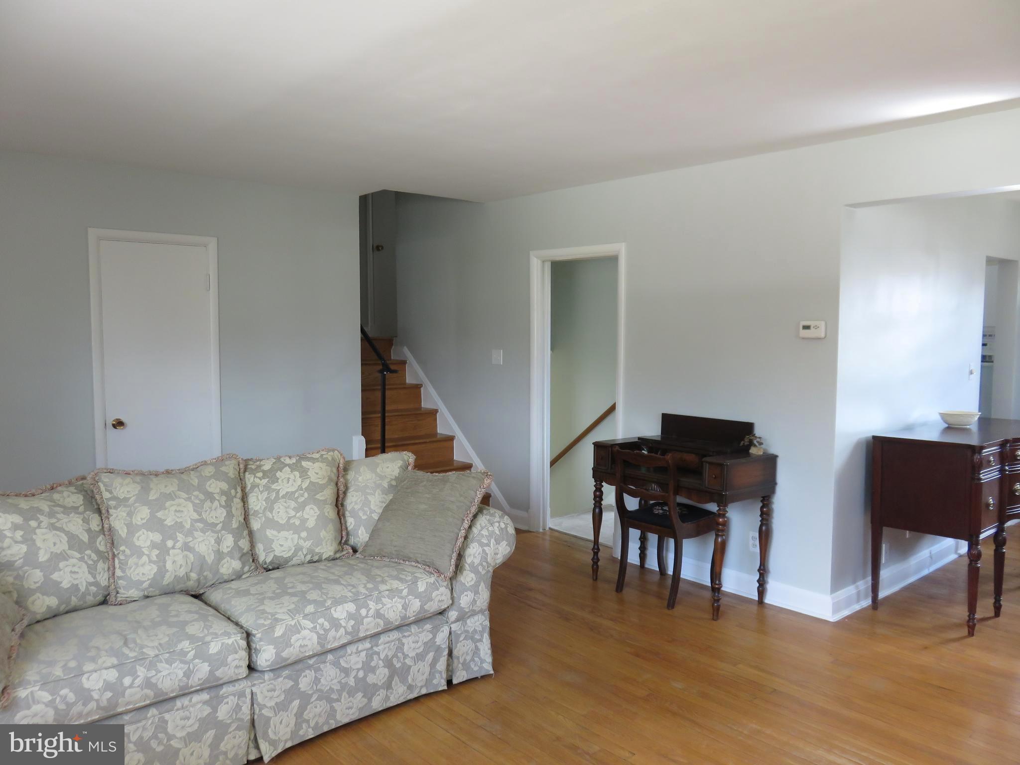 8219 Thornton Road Towson, MD 21204 - Photo 9 of 30 ALL FRESHLY PAINTED