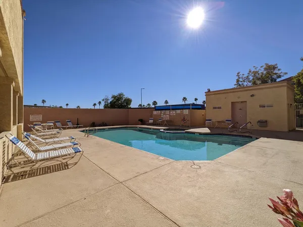 $1,198 | 12221 West Bell Road, Unit 175, Surprise, AZ 85378
