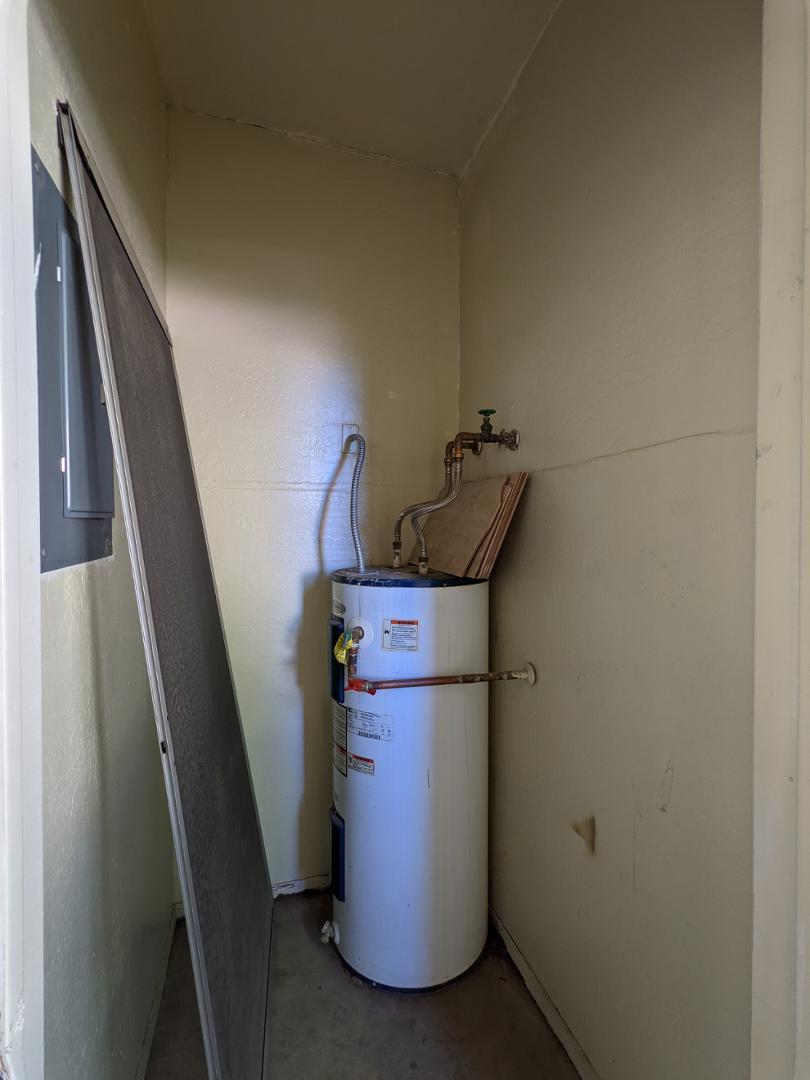 12221 West Bell Road, Unit 175 Surprise, AZ 85378 - Photo 12 of 36 Photo #12