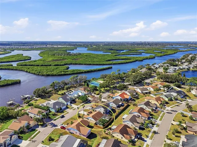 $2,800 | 4831 14th Avenue East, Bradenton, FL 34208