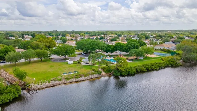 $2,800 | 4831 14th Avenue East, Bradenton, FL 34208