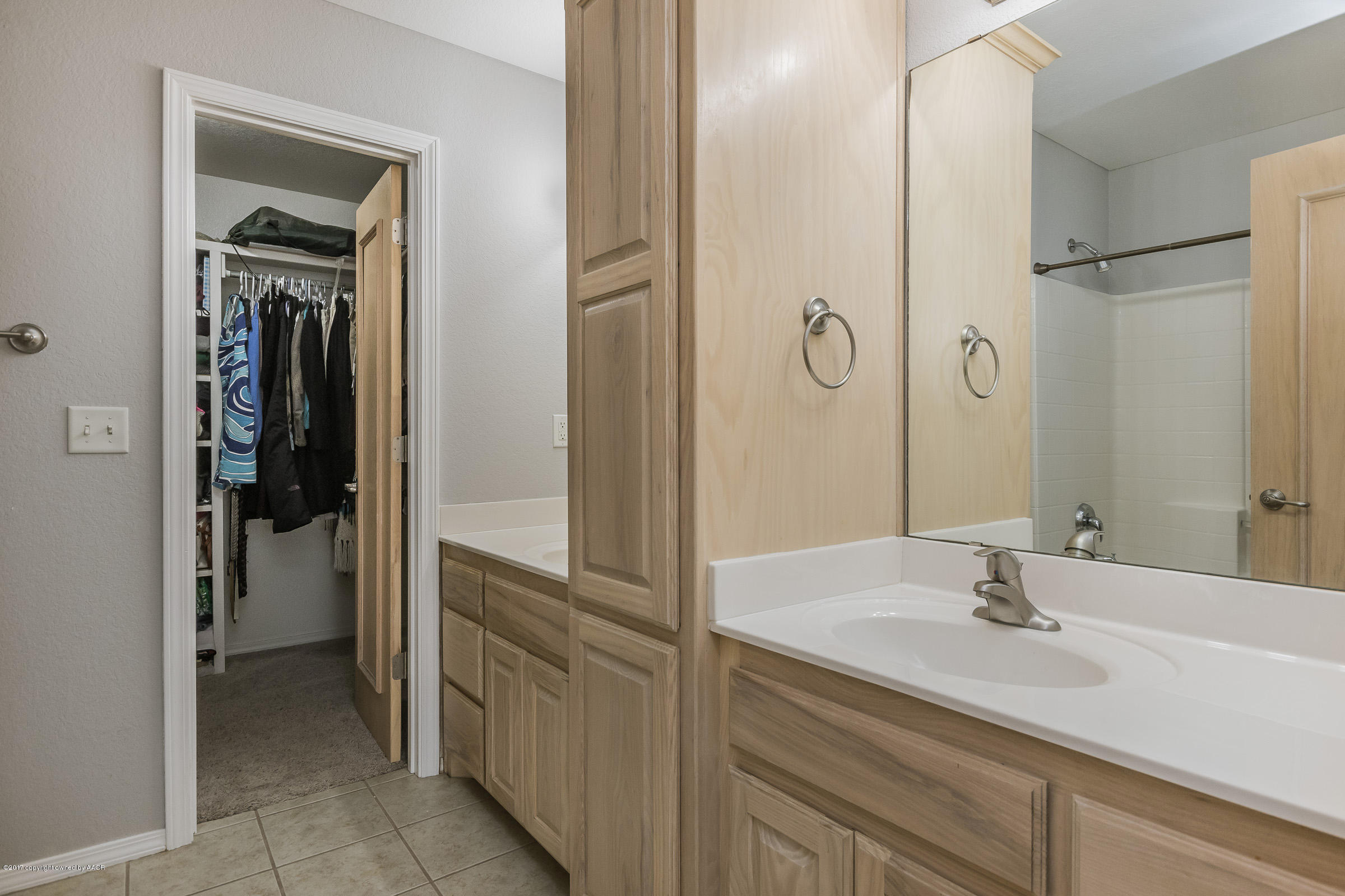 4500 Steffi Court Amarillo, TX 79110 - Photo 11 of 16 Master Bathroom_