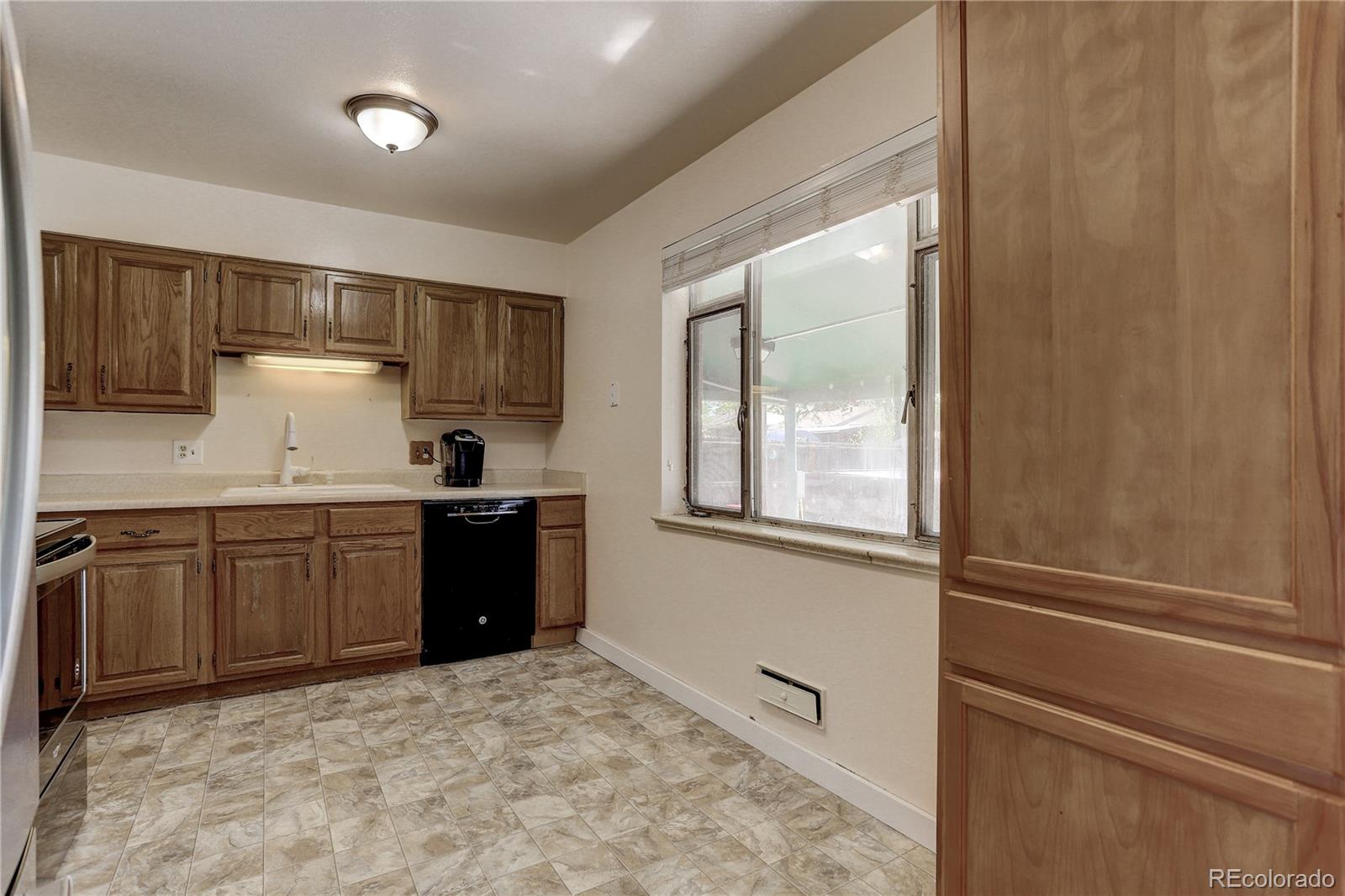 7820 Hooker Street Westminster, CO 80030 - Photo 15 of 40