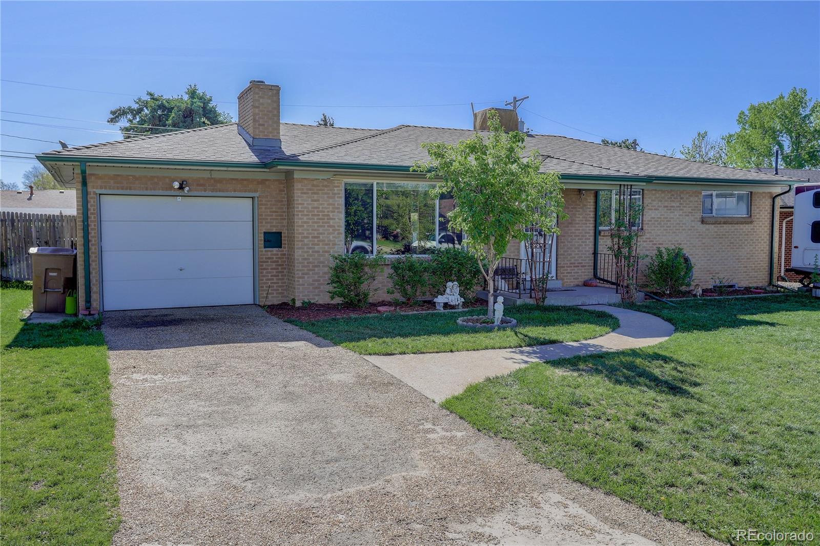 7820 Hooker Street Westminster, CO 80030 - Photo 2 of 40