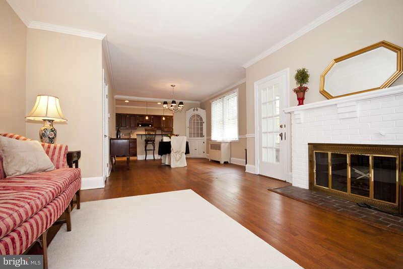 705 Dunkirk Road Baltimore, MD 21212 - Photo 9 of 24 Living Room with French Doors to Sunroom