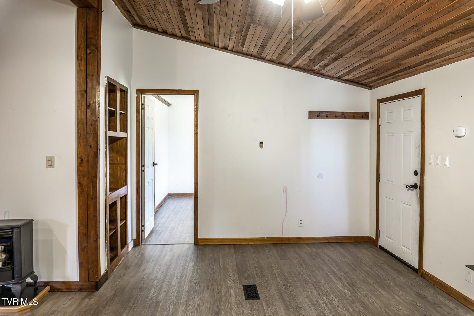 710 Ottway Road Greeneville, TN 37745 - Photo 9 of 56 710OttwayG_015