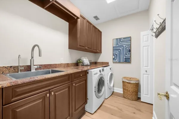 $1,450,000 | 1560 Canopy Oaks Boulevard, Palm Harbor, FL 34683