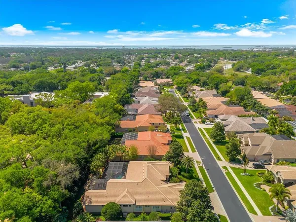 $1,450,000 | 1560 Canopy Oaks Boulevard, Palm Harbor, FL 34683