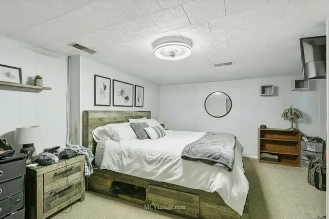 $220,000 | 1000 West Superior Street, Ottawa, IL 61350