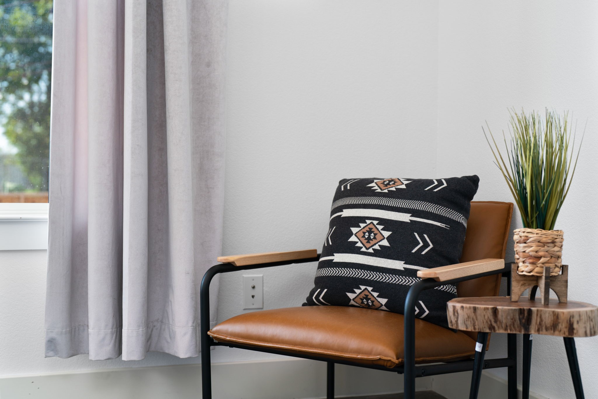 3012 Neal Street Austin, TX 78702 - Photo 20 of 39 a view of a balcony with chairs