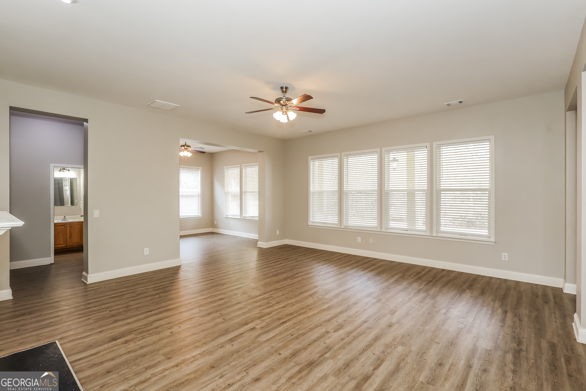 7461 Mistydawn Drive Fairburn, GA 30213 - Photo 2 of 22
