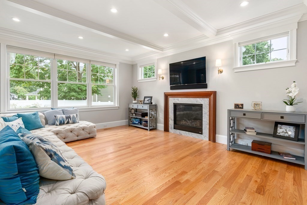 240 Wiswall Road Newton, MA 02459 - Photo 14 of 36 Gallery Image 14