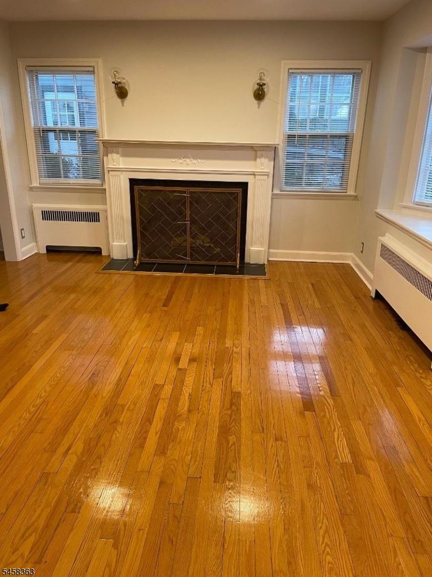 48 Adams Place Glen Ridge, NJ 07028 - Photo 3 of 32 Gallery Image 3