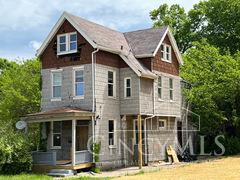 1222 Quebec Road Cincinnati, OH 45205 - Photo 2 of 22