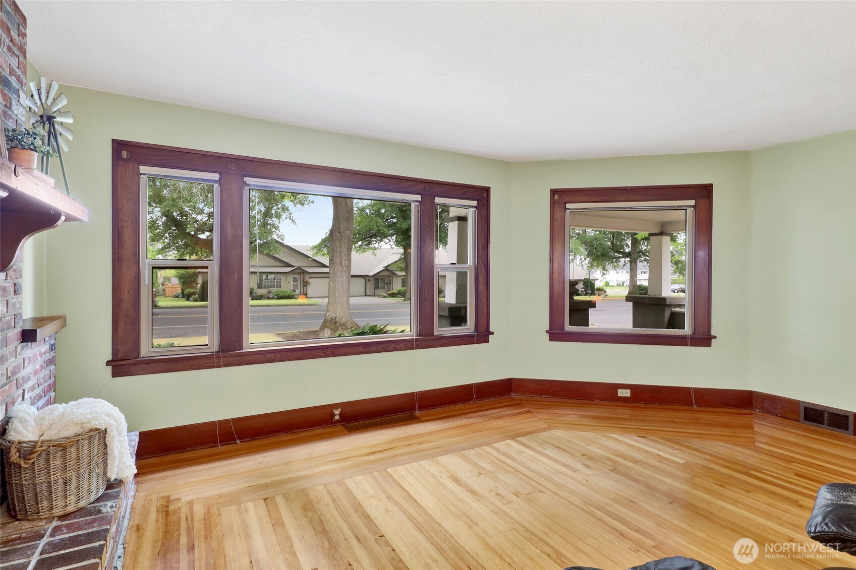 1218 Front Street Lynden, WA 98264 - Photo 11 of 40