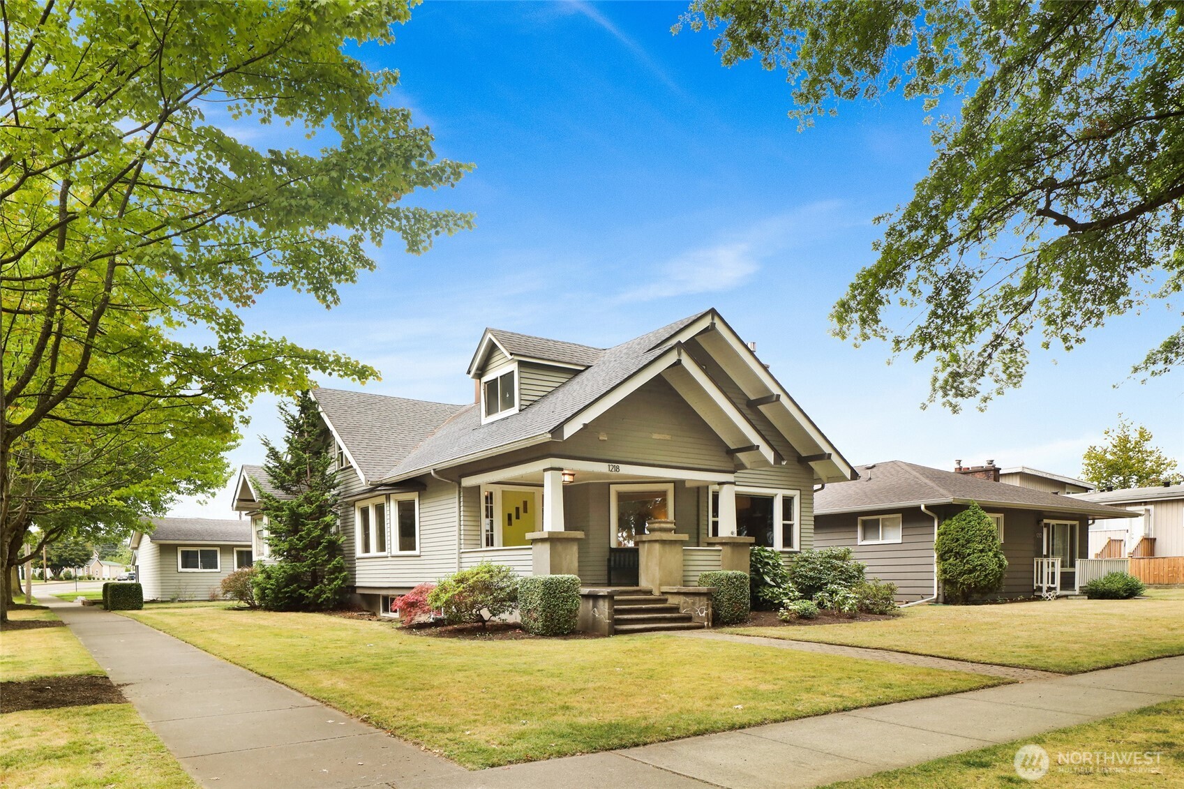 1218 Front Street Lynden, WA 98264 - Photo 2 of 40