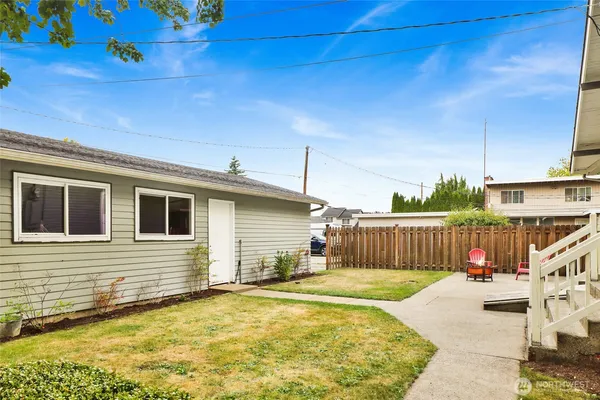 $679,000 | 1218 Front Street, Lynden, WA 98264