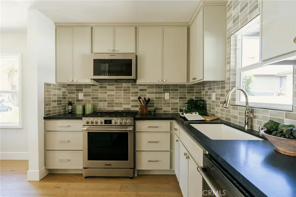 $1,179,000 | 5837 East Gossamer Street, Long Beach, CA 90808