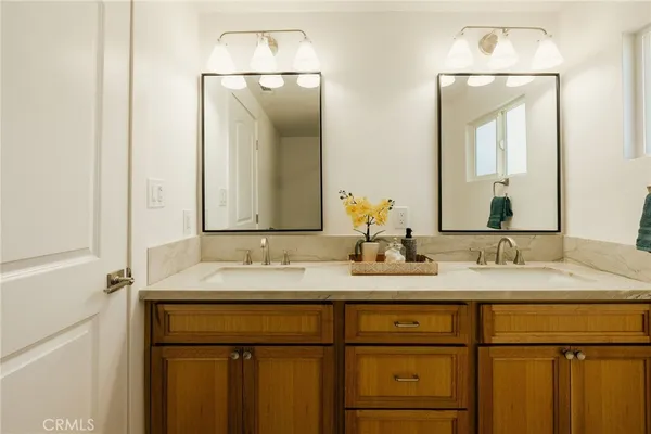$1,179,000 | 5837 East Gossamer Street, Long Beach, CA 90808