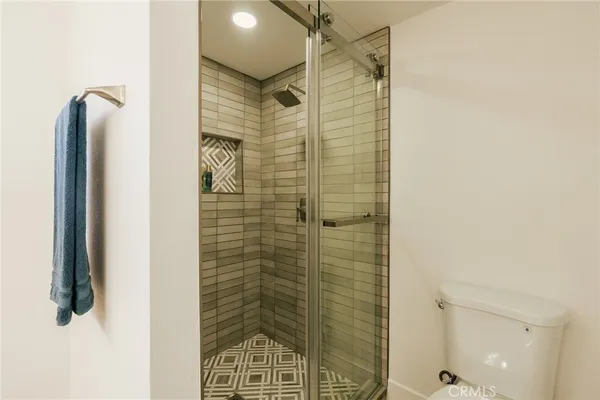 $1,179,000 | 5837 East Gossamer Street, Long Beach, CA 90808