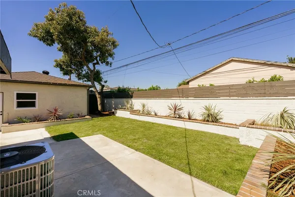 $1,179,000 | 5837 East Gossamer Street, Long Beach, CA 90808