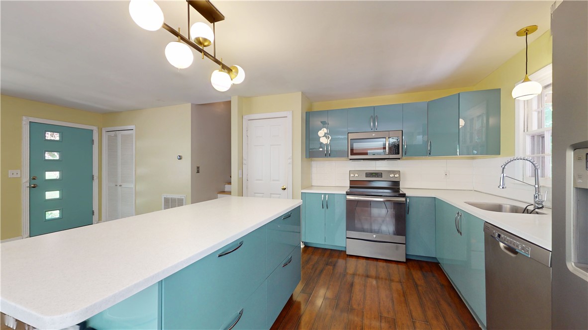 100 Shady Lane Seneca, SC 29678 - Photo 11 of 39 Gallery Image 11
