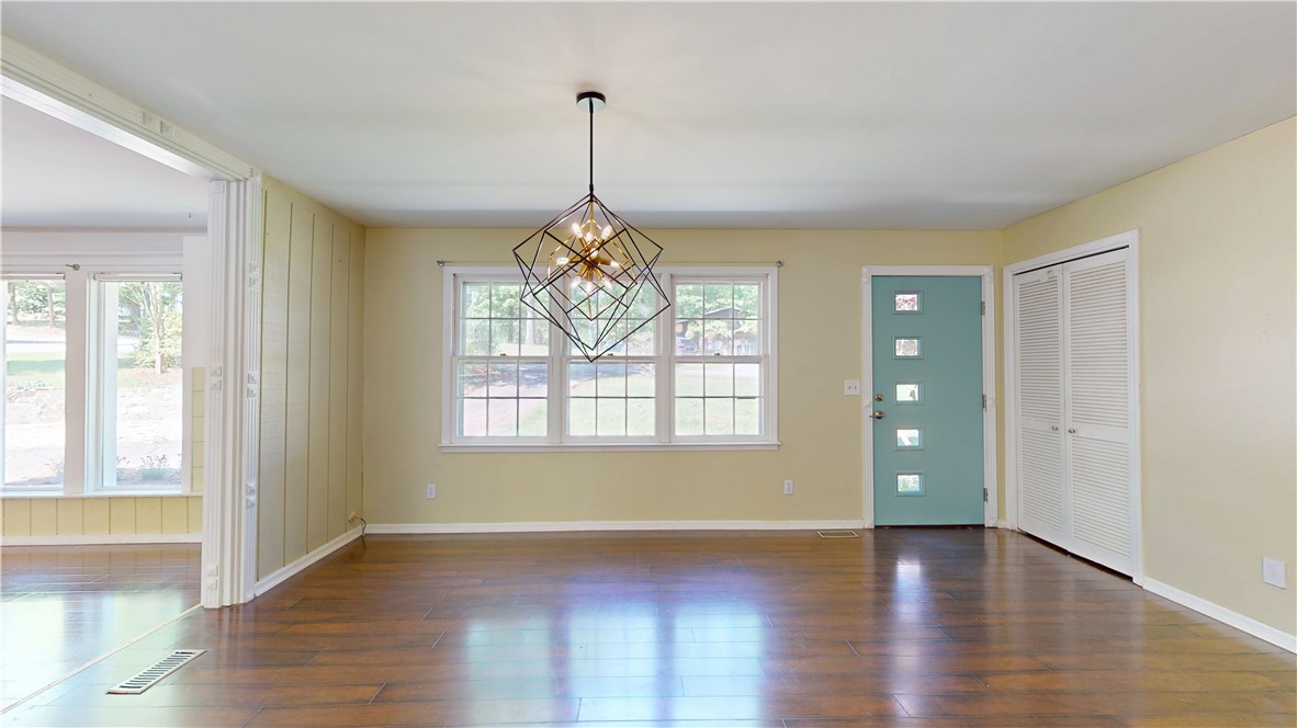 100 Shady Lane Seneca, SC 29678 - Photo 12 of 39 Gallery Image 12