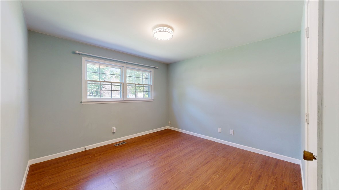 100 Shady Lane Seneca, SC 29678 - Photo 20 of 39 Gallery Image 20