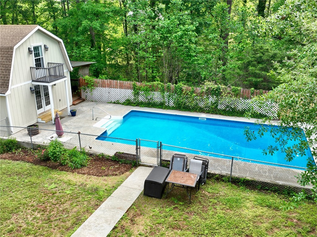 100 Shady Lane Seneca, SC 29678 - Photo 3 of 39 Gallery Image 3