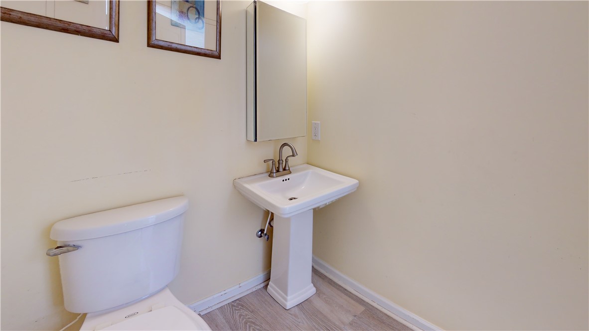 100 Shady Lane Seneca, SC 29678 - Photo 34 of 39 Gallery Image 34