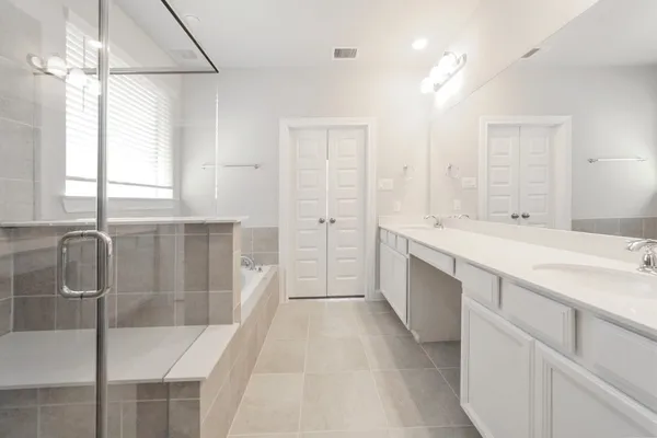 $3,000 | 11419 Glenwick Haven Drive, Richmond, TX 77406