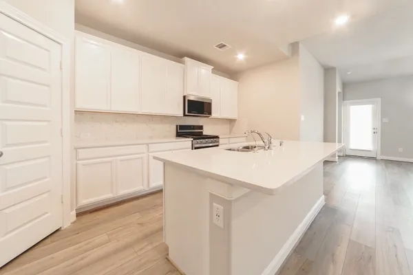 $3,000 | 11419 Glenwick Haven Drive, Richmond, TX 77406