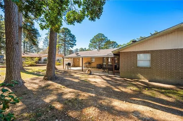 $248,000 | 629 Fendler Parkway, Pineville, LA 71360