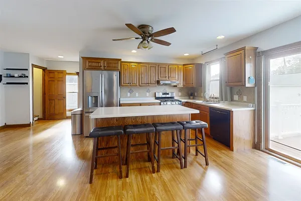 $254,000 | 515 North Guthrie Street, Gibson City, IL 60936