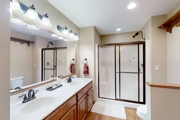 $254,000 | 515 North Guthrie Street, Gibson City, IL 60936